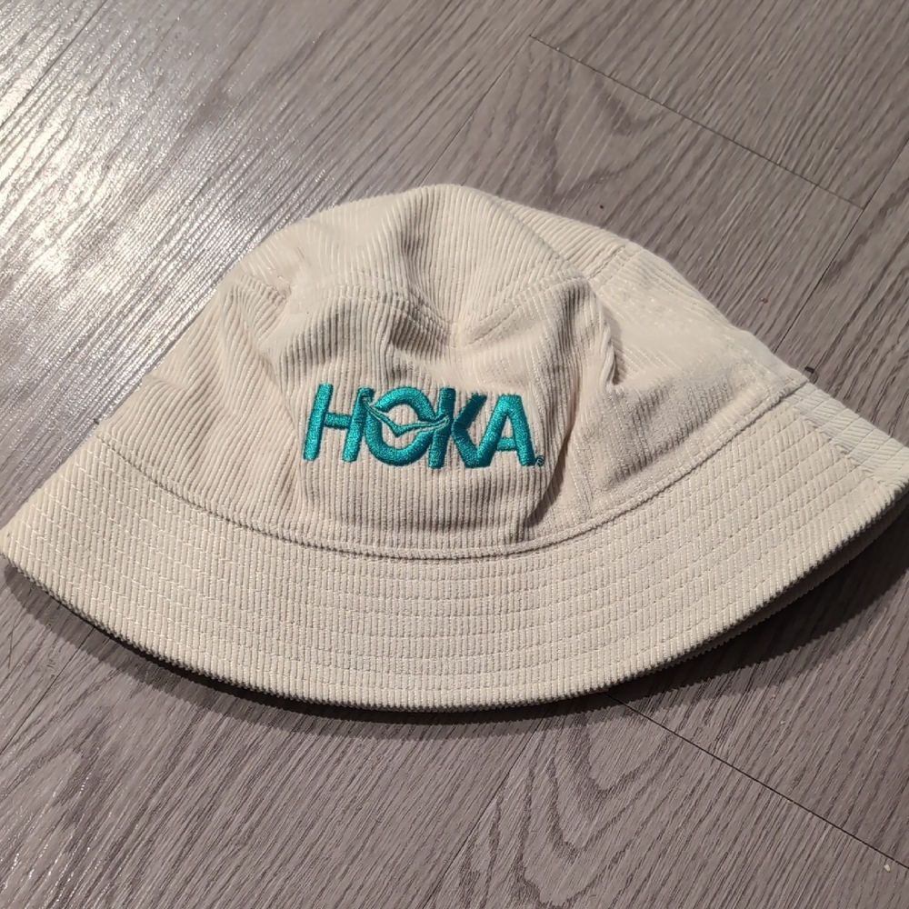 NWOT Hoka One One Cord Bucket Hat
